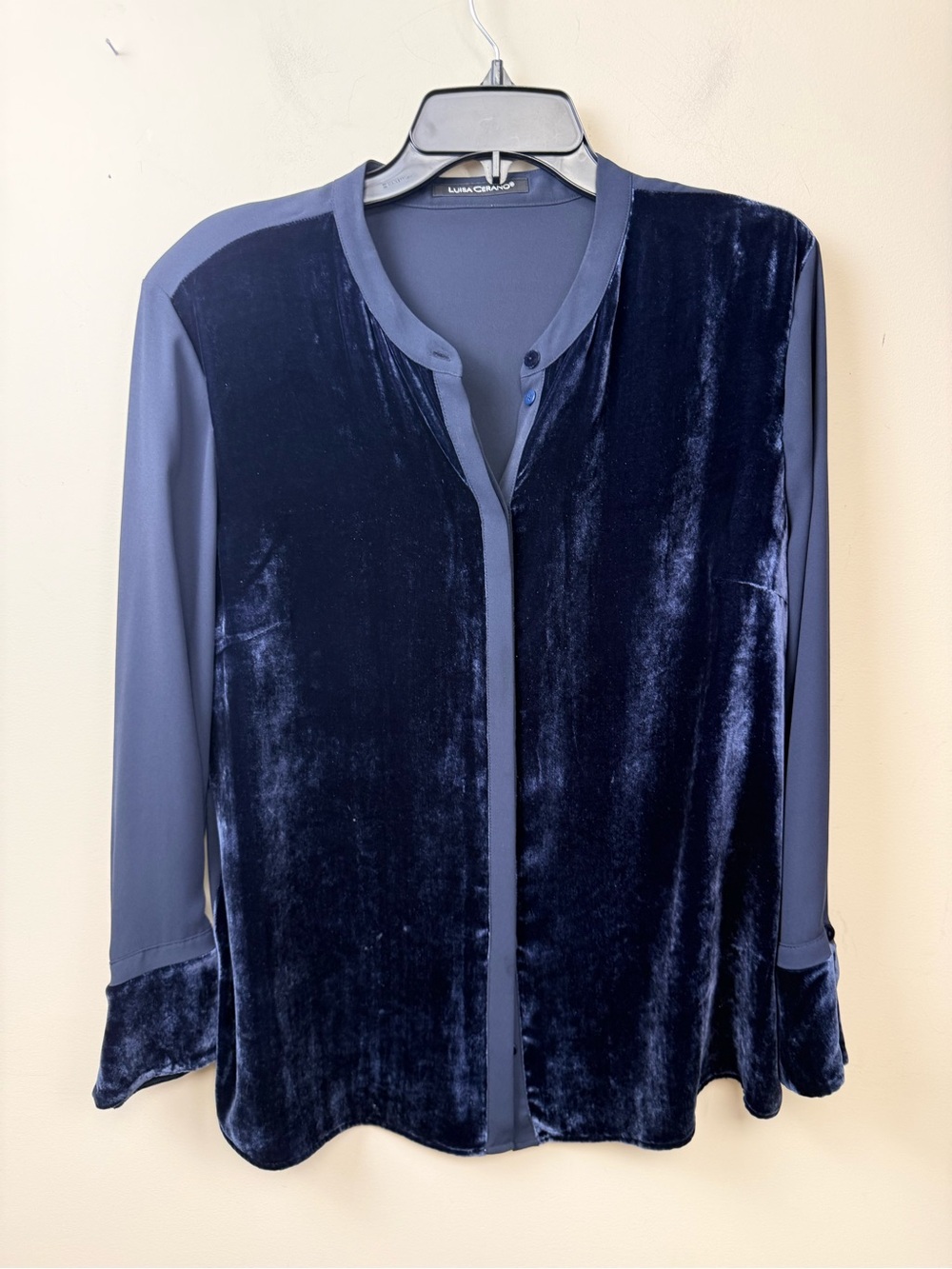 LUISA CERANO silk blend V neck mixed media blouse 12